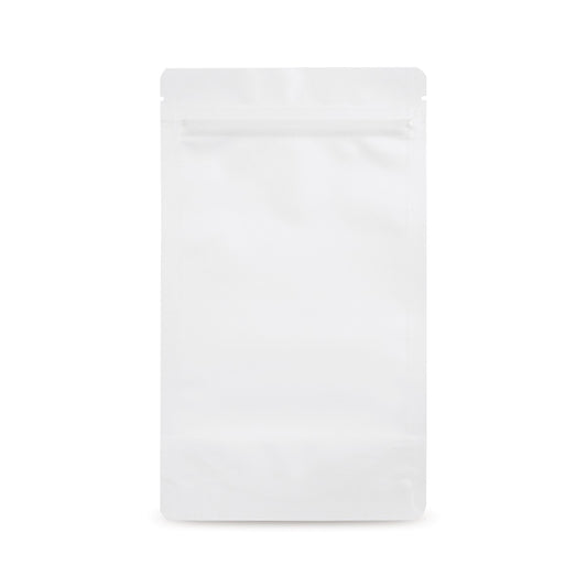 Pungă doypack alb mat — Imagine de detaliu într-o aplicație tipică de ambalare, cu exemplu de conținut